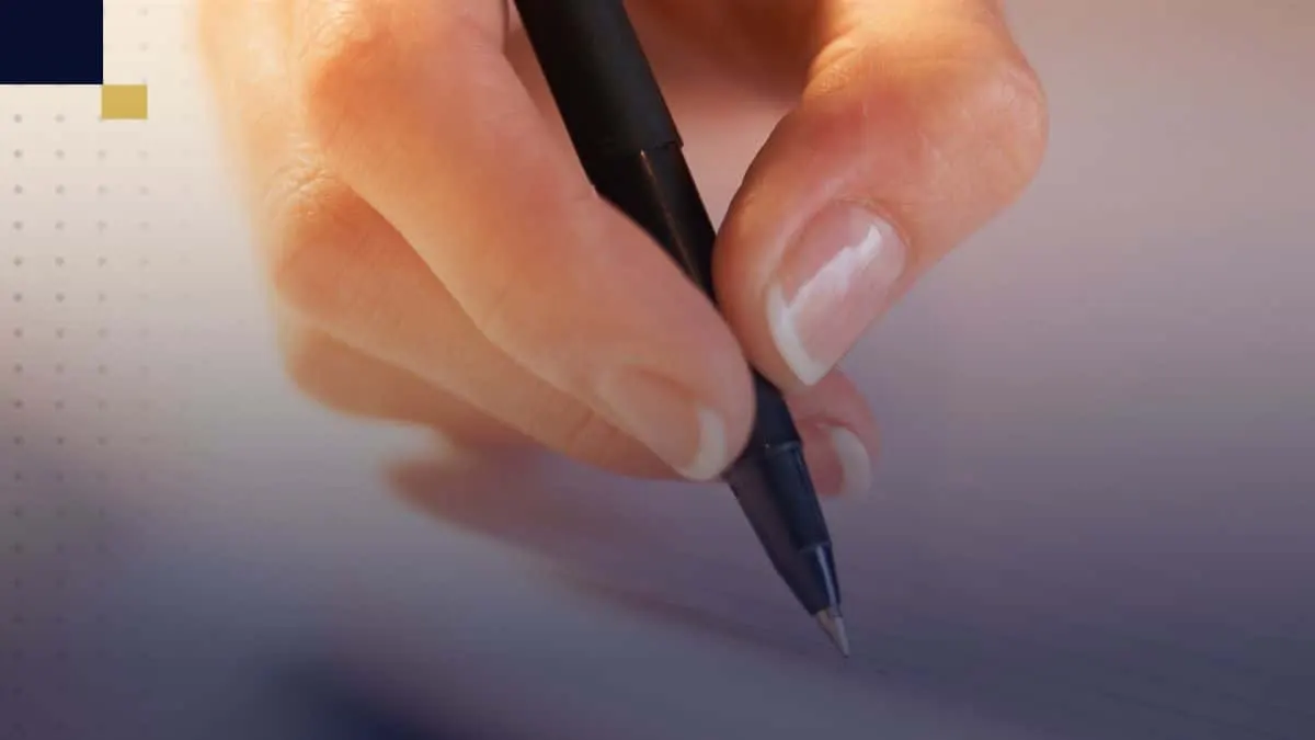 ¿Necesitas pensar en títulos para tus trabajos académicos